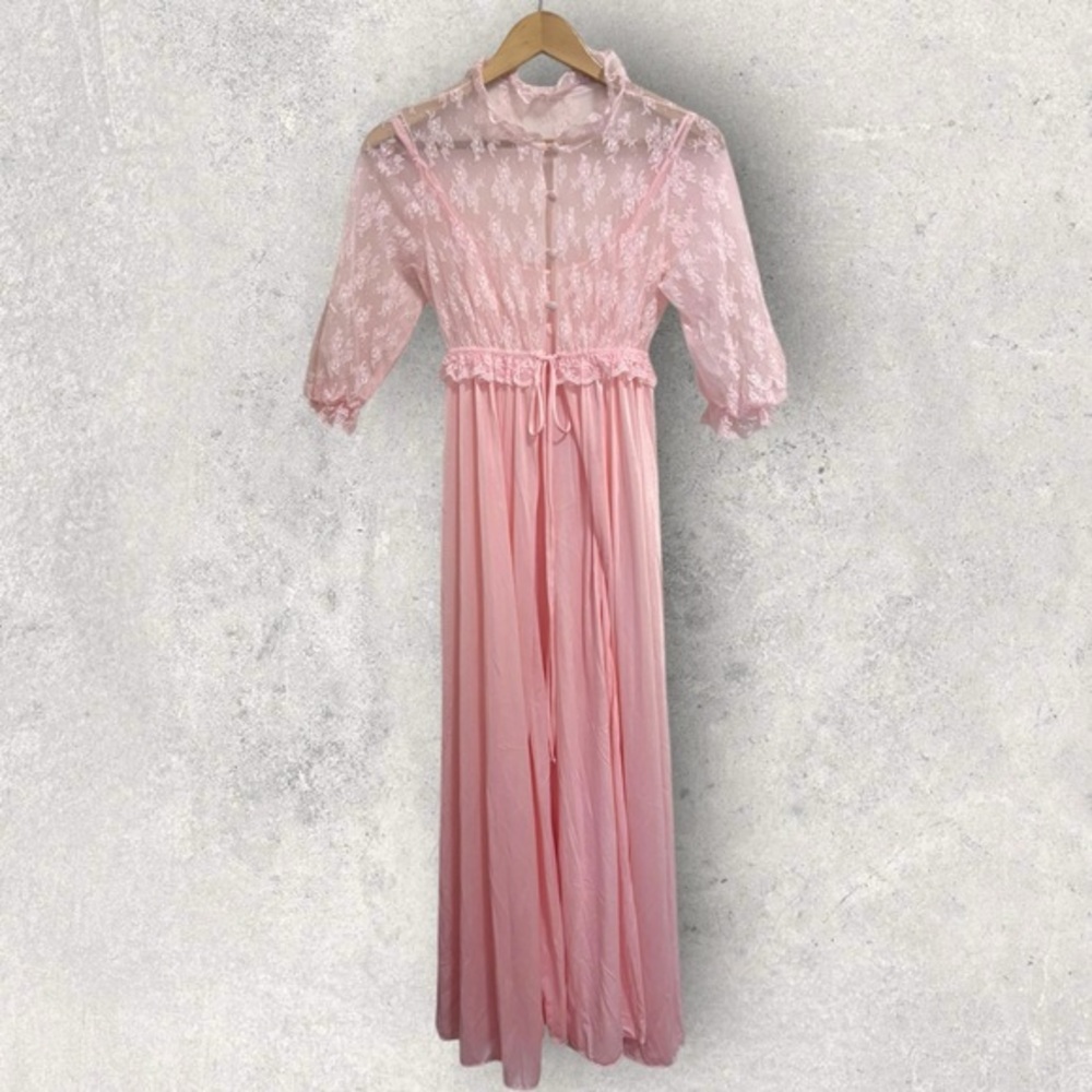 Vintage satin lace peignoir set